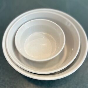 Corningware French White Stoneware, set of 3 bowls